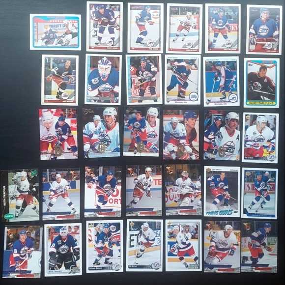 30 Winnipeg Jets NHL Hockey Cards from the 90's From Various Sets **Great Gift** - Picture 1 of 1